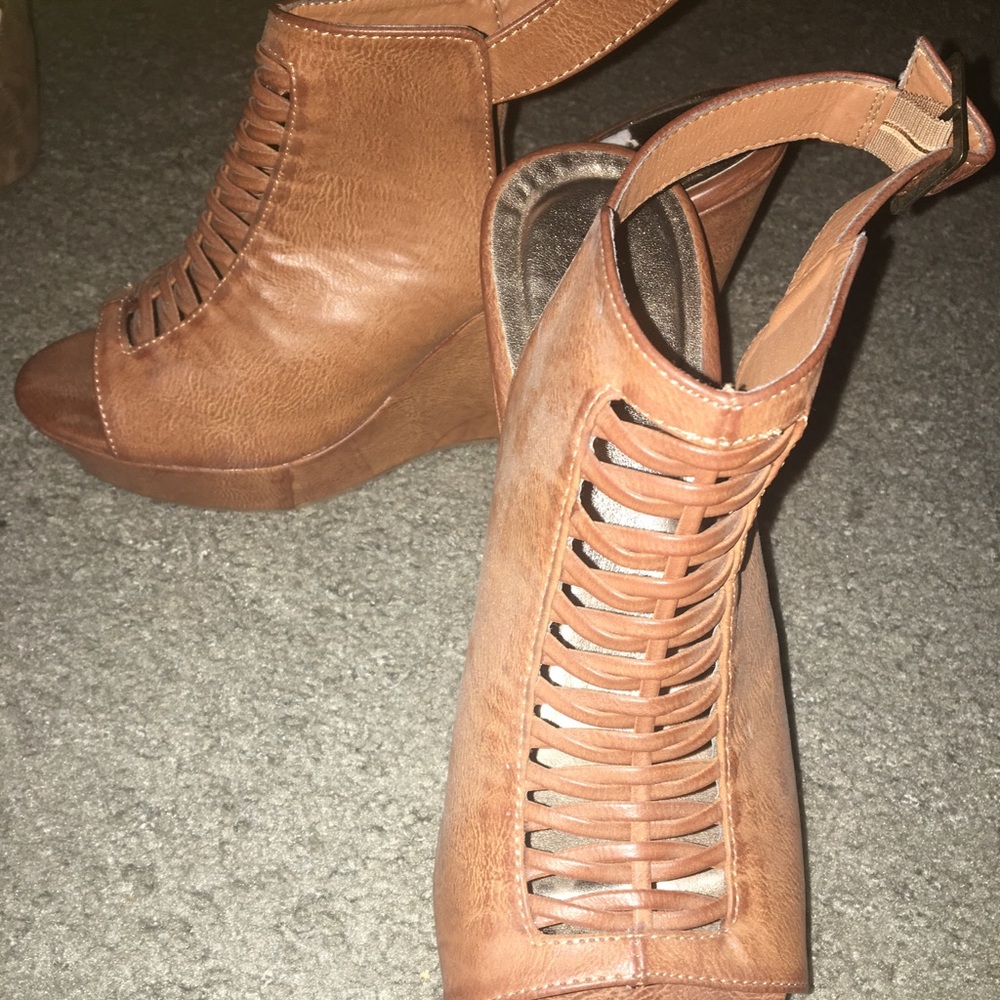 Cognac wedges
